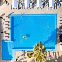 209279962-Copyjpg.jpeg