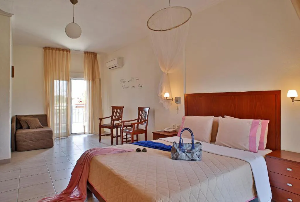 Stratos-Afitos-AstraTours021 (3).jpg