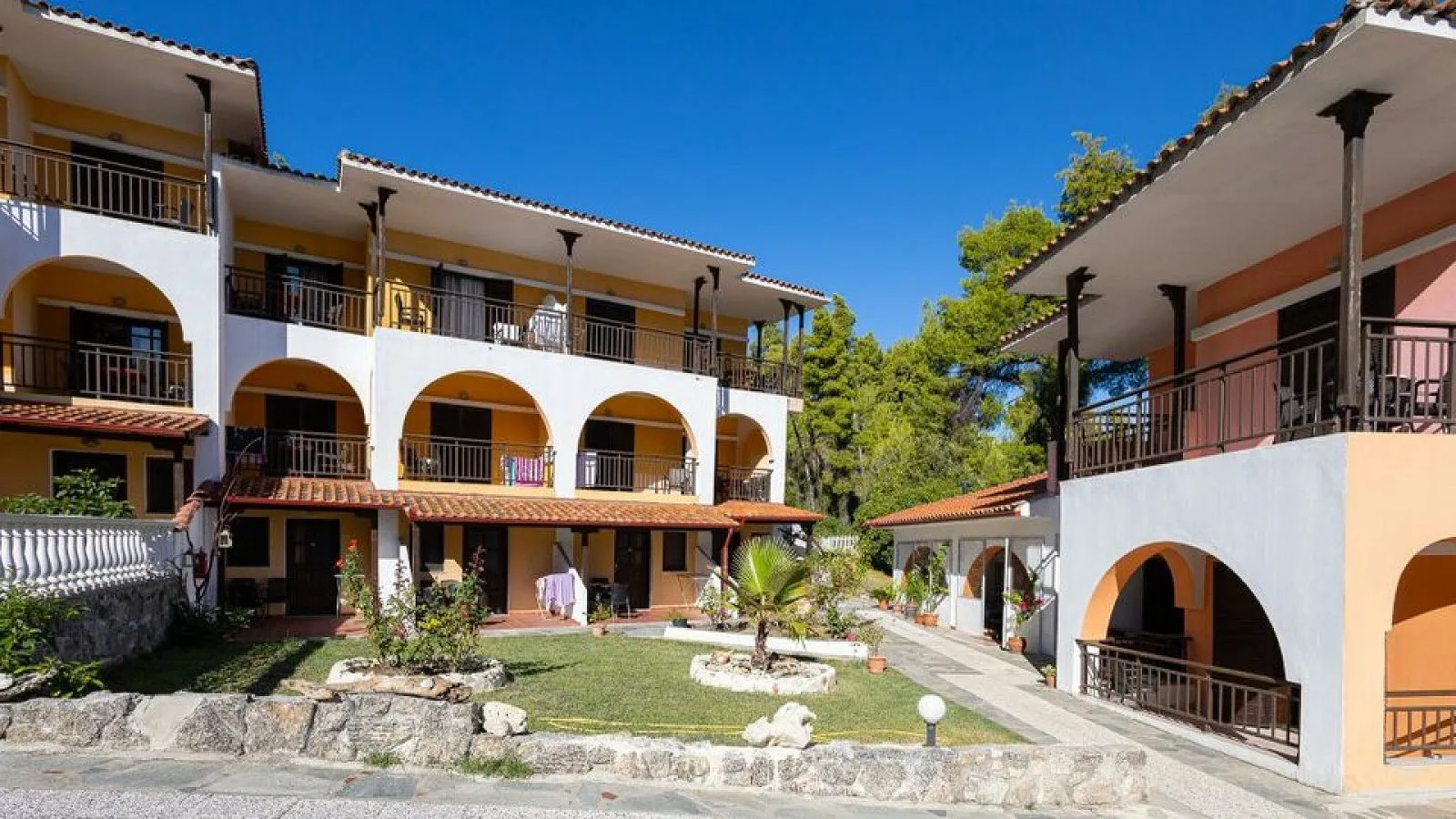 kassandra bay village (6).jpg