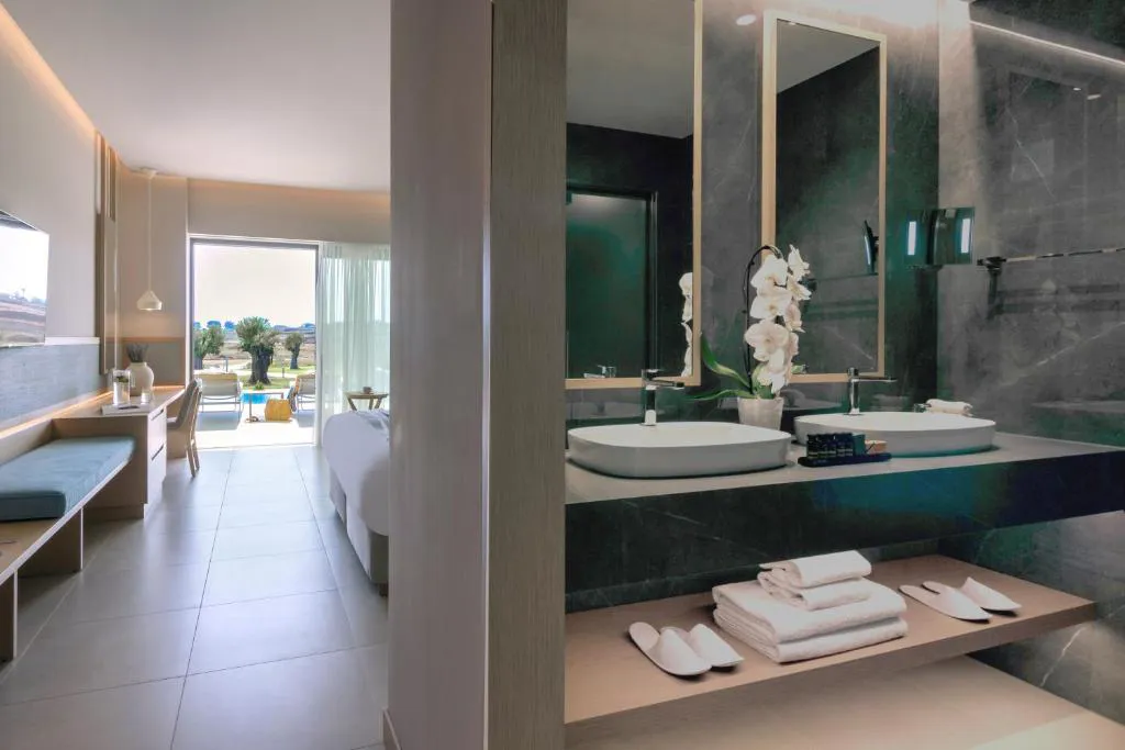 Ammoa Luxury Hotel & Spa Resort - Sitonija - Astra tours 021 (9).jpg