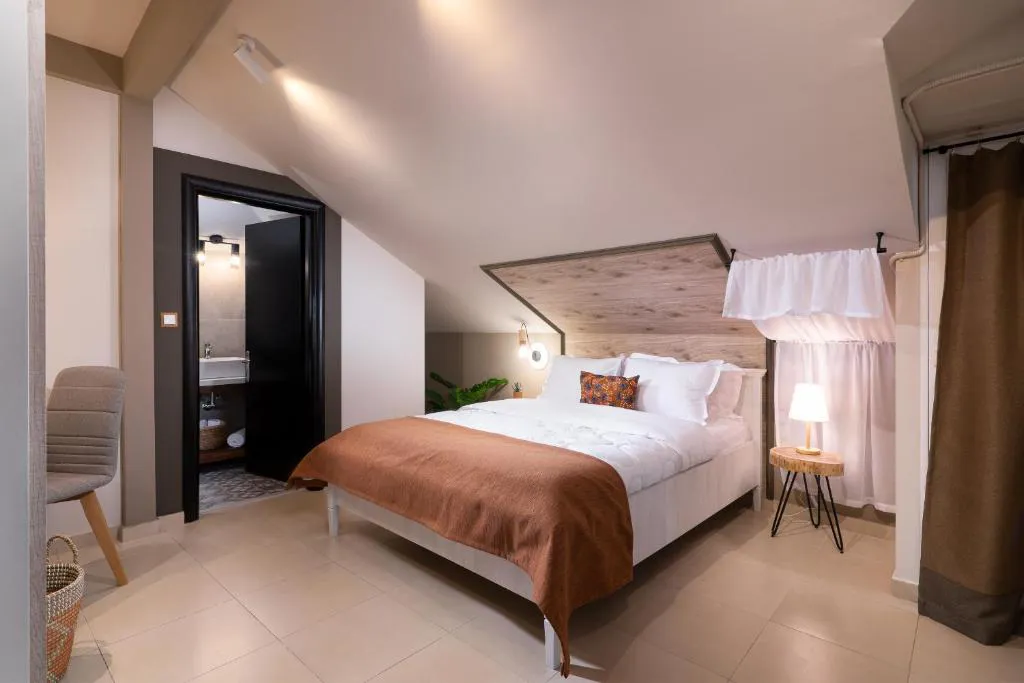 362918722.jpg