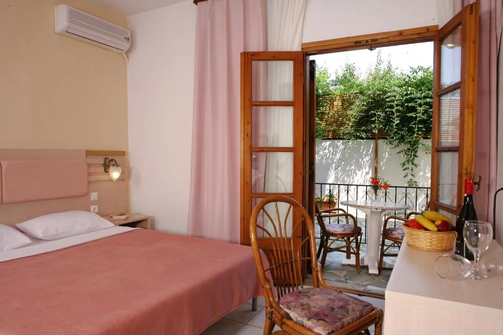 Calypso HAnioti-AstraTours021 (11).jpg