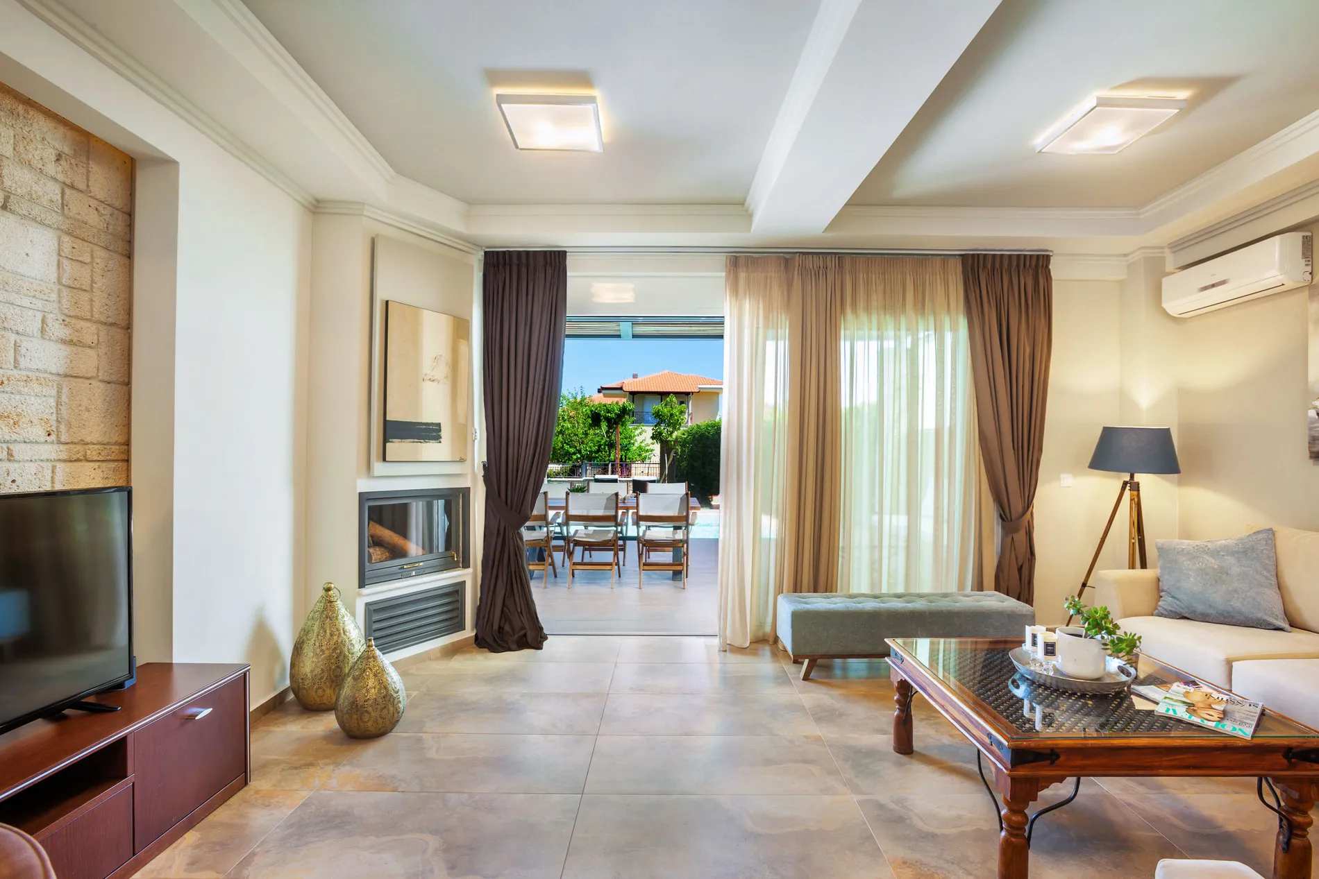 sunnyvillas8astratours021.jpg