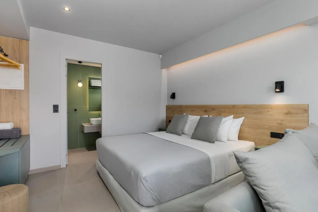 the8suites6astratours021.jpg