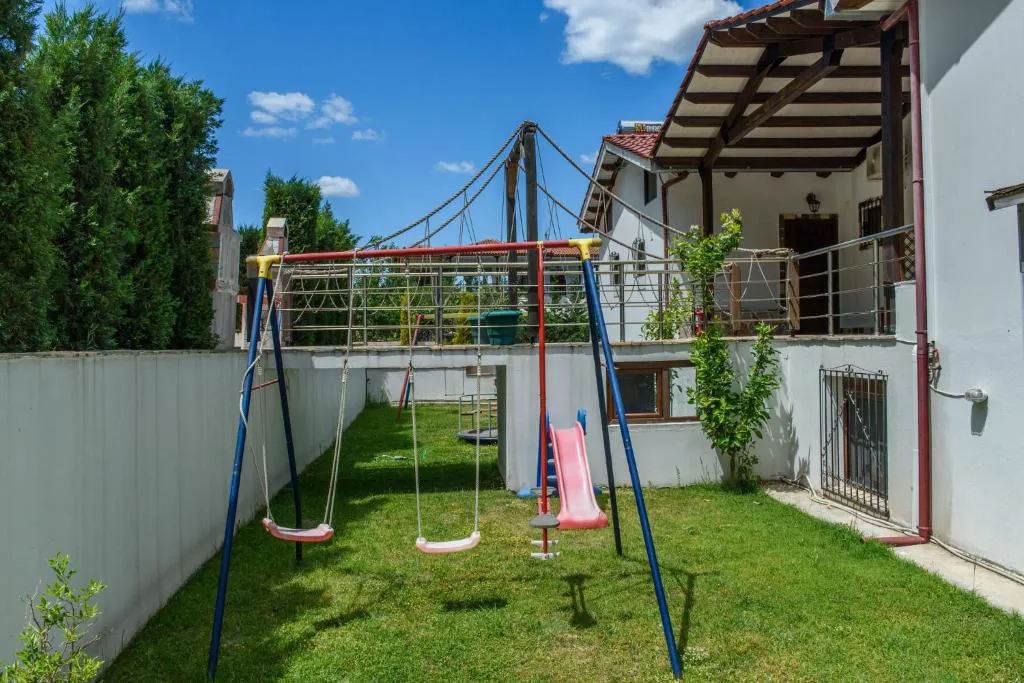 Simon King Studios & Apartments - Sitonija - Astra tours 021 (4).jpg