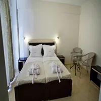 490505308.jpg