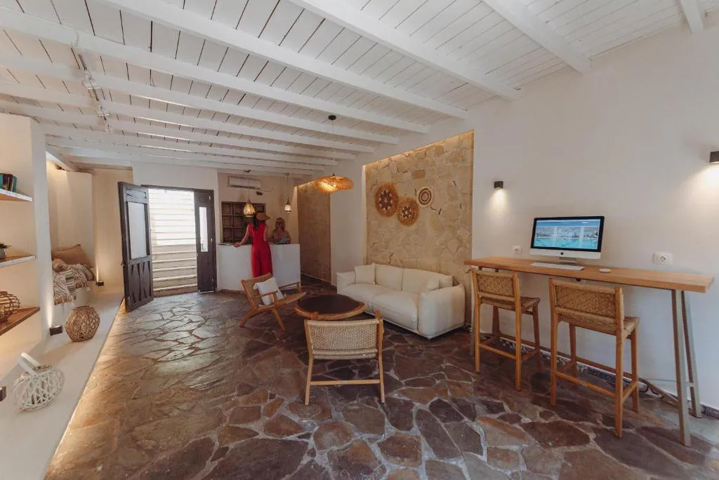 ampeliahotel14astratours021.jpg