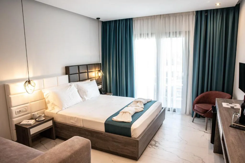 Lagaria Hotel Apartments Afytos-Astra Tours 021 (11).jpg