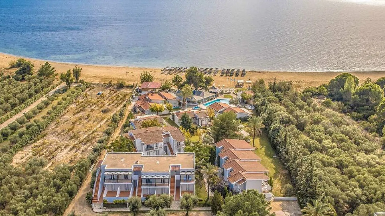 coral-blue-beach-sitonija (16).jpg