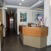 72994119.jpg