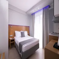 360687494.jpg