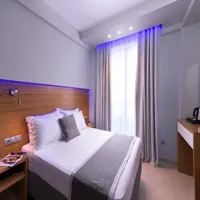 360687739.jpg