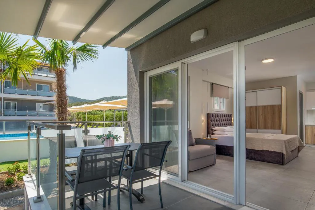 Astra Sarti Luxury Suites 12.jpg