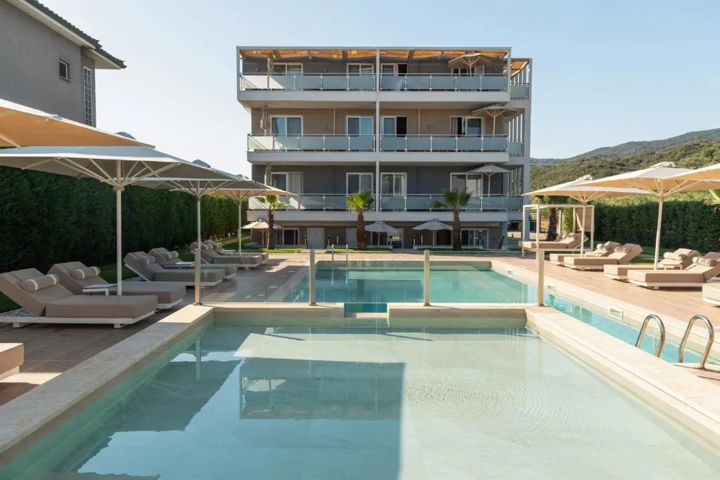 Astra Sarti Luxury Suites 8.jpg