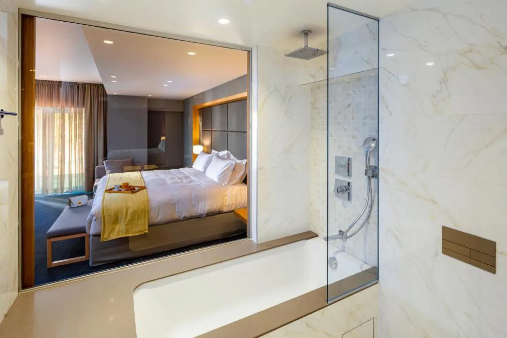 MountAthsoResort-Atos-AstraTours021 (1).jpg