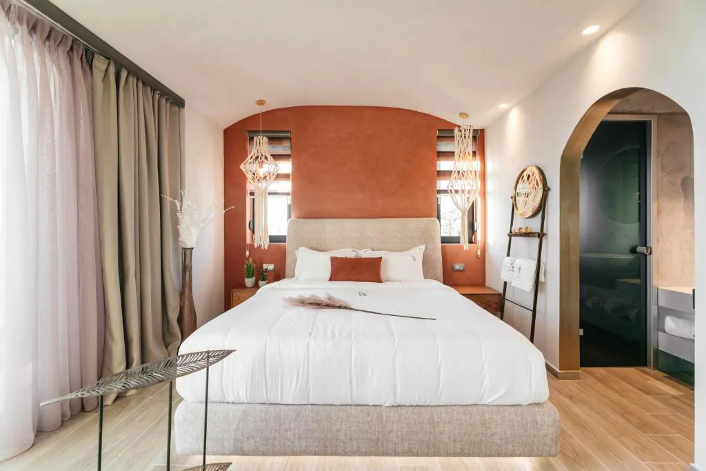 Cocooning Suites by Blue Carpet - Kasandra- Astra tours 021 (8).jpg