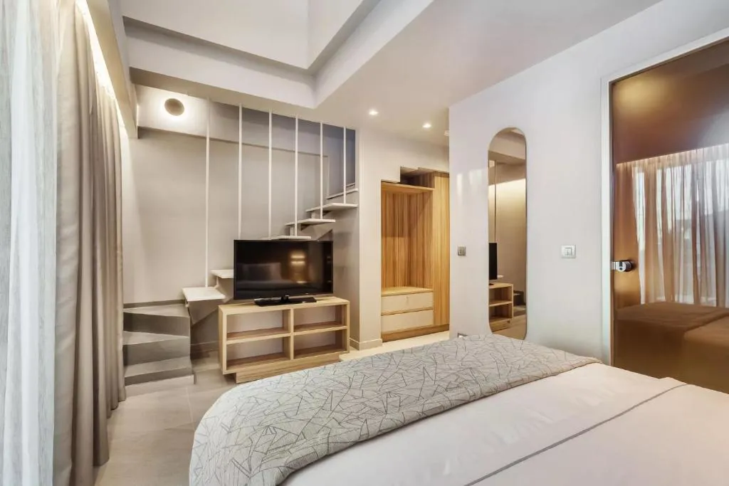 pefkideluxeresidences12astratours021.jpg