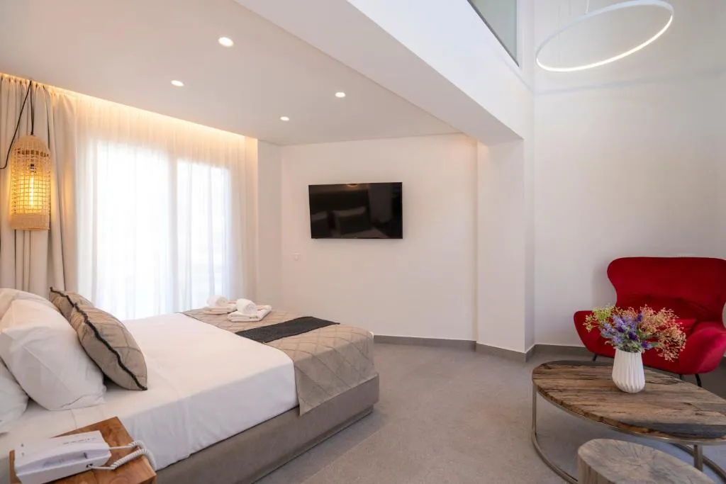 Mirablue Luxury - Kasandra- Astra Tours021 (5).jpg