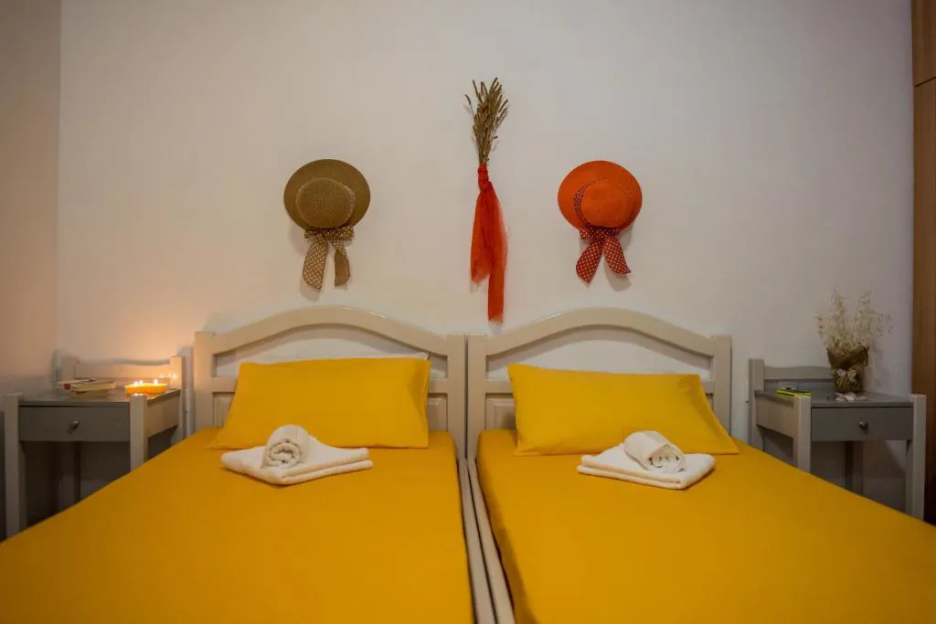 summerbed5astratours021.jpg