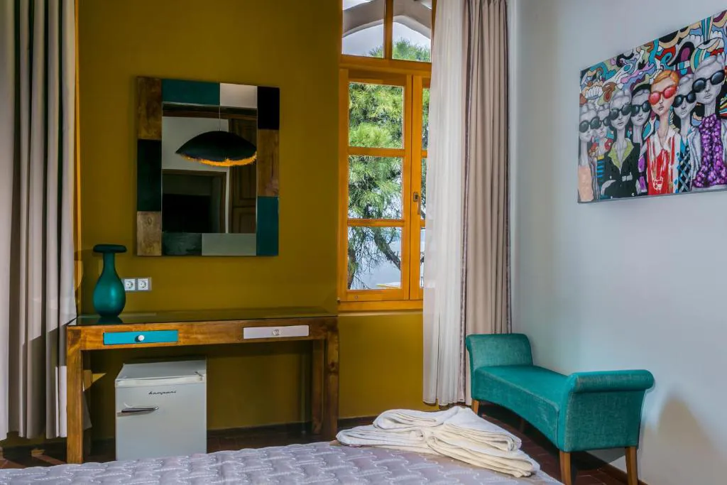 aforarthotel12astratours021.jpg