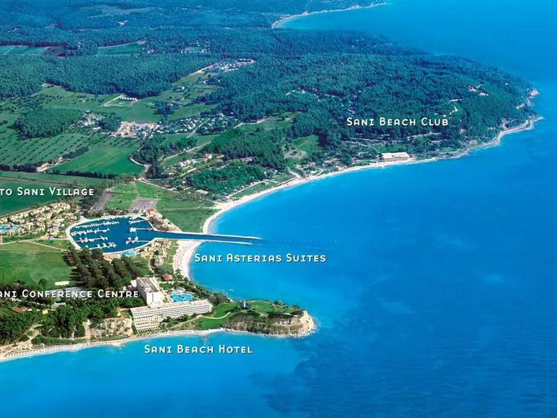 Sani Beach Club Halkidiki 02.jpg